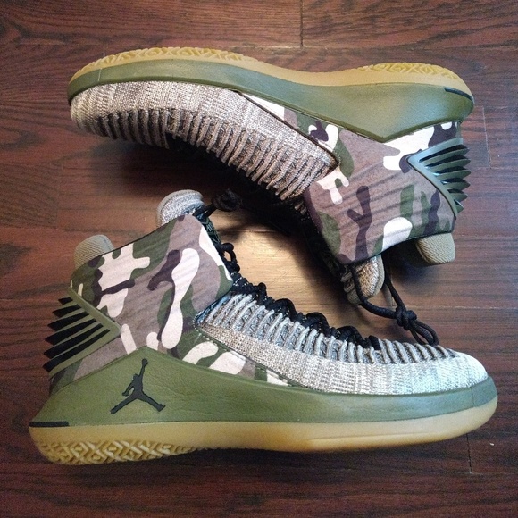 jordan 32 veterans day